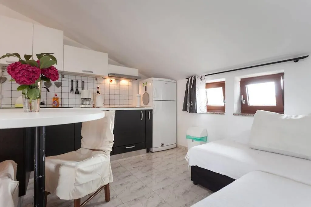 Sea View For 2 0*, Rovinj Croatia
